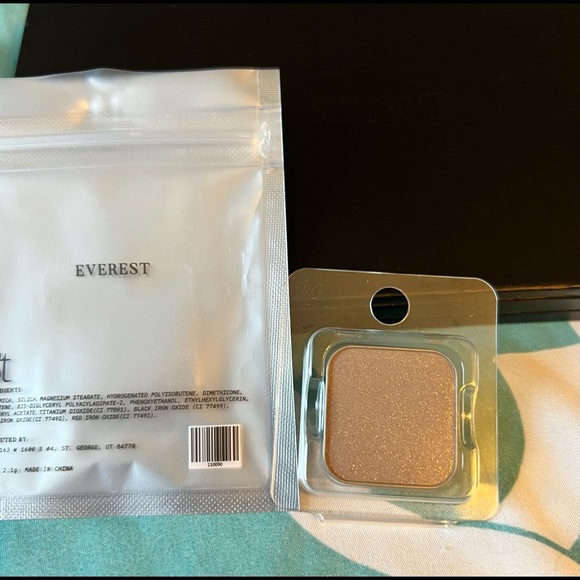 SOLD - Picture 3 of 4